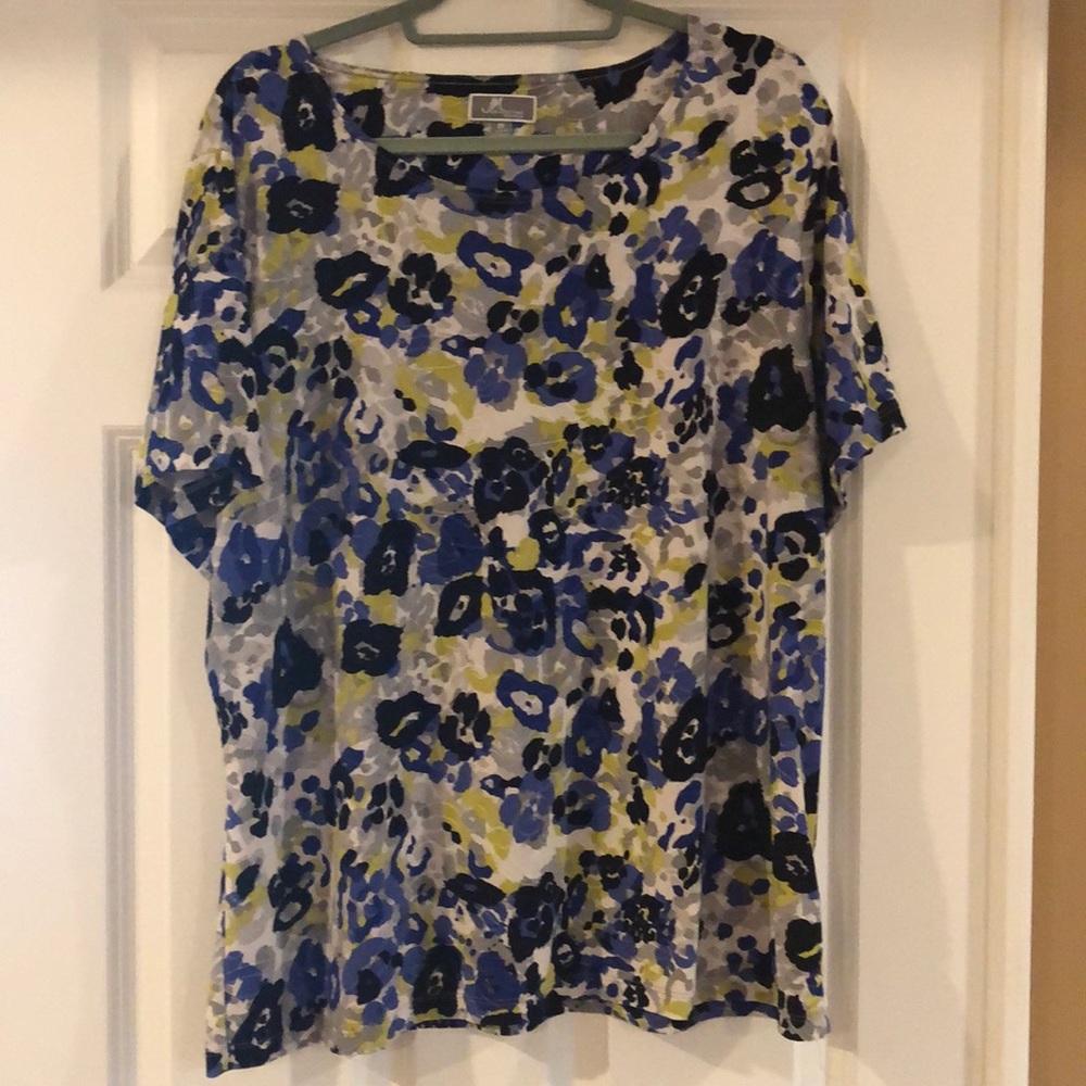 Silky Short Sleeve shirt